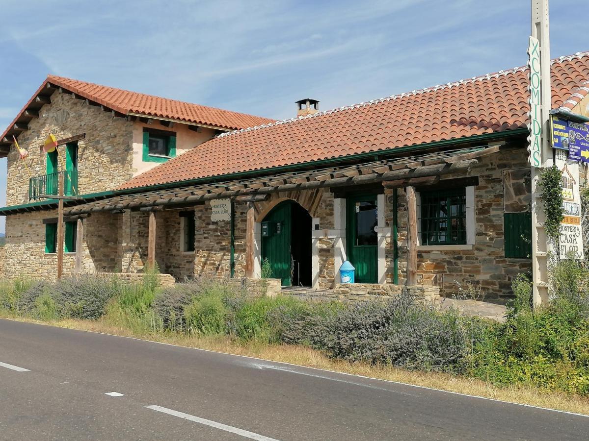 Hosteria Casa Flor Murias de Rechivaldo Exterior foto